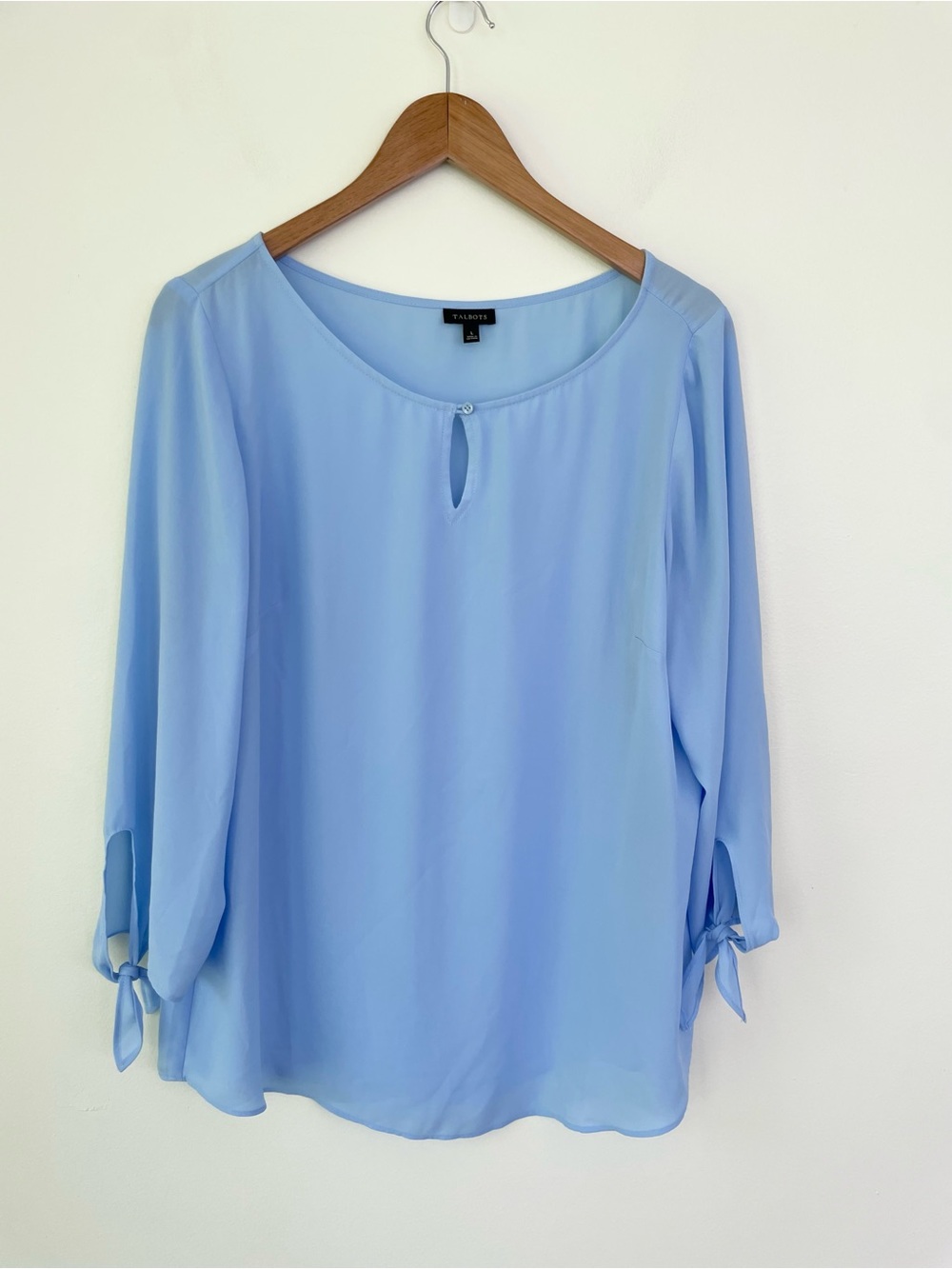 Talbots Tie Sleeve Blouse in Solid Light Blue Keyhole Neck L Large